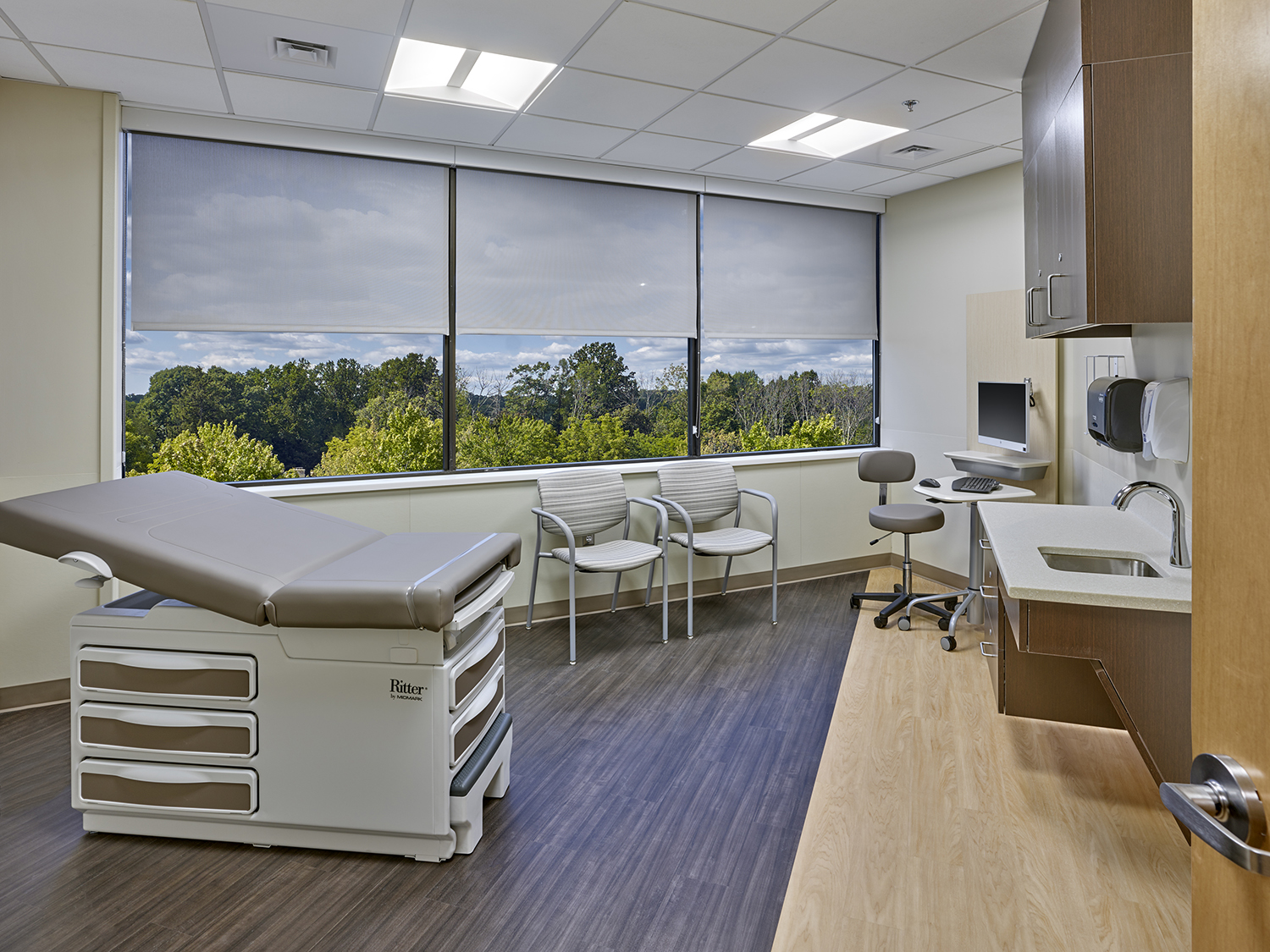 exam/consultation room at Cooper University Health Specialty Care Center