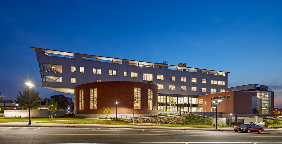 Richard Weeks Hall of Engineering is a new 5-story, 106,000 sq. ft. facility