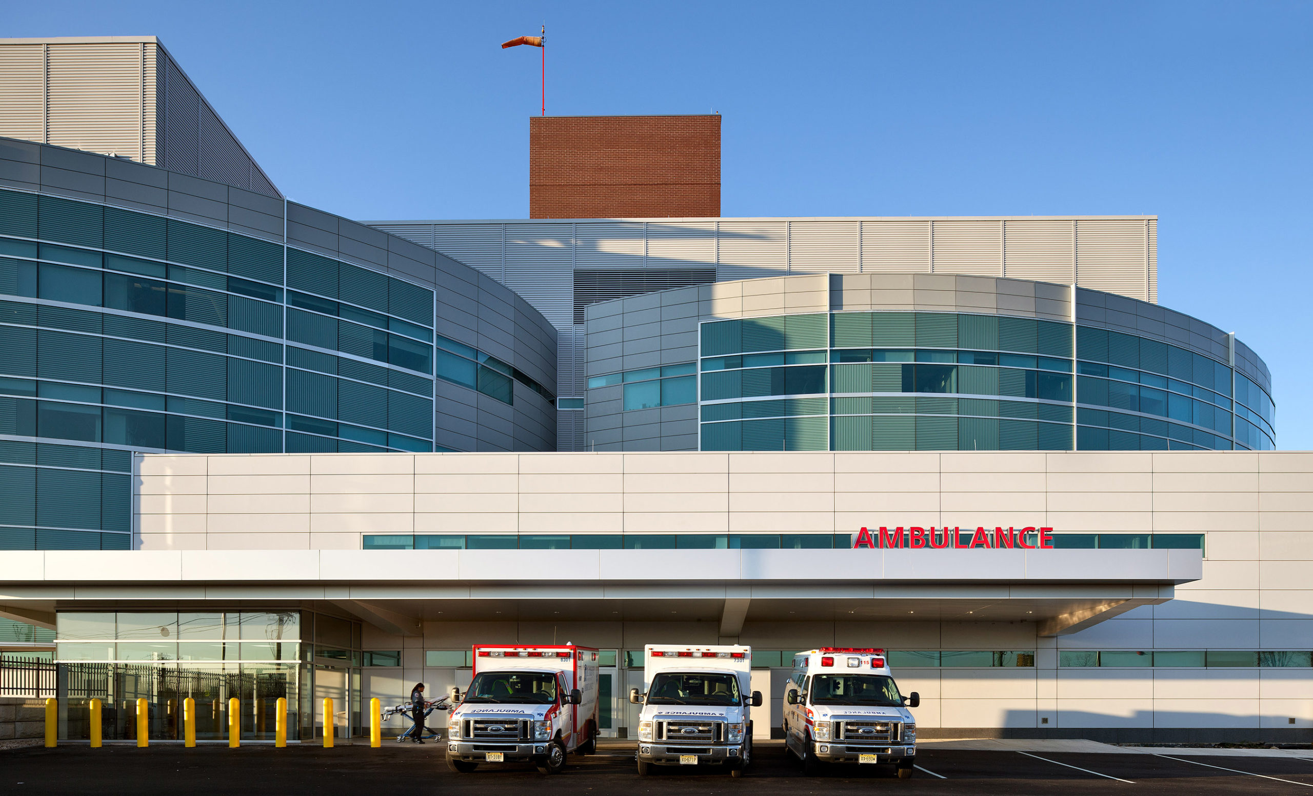 Emergency department area features an ambulance and mobile intensive care vestibule
